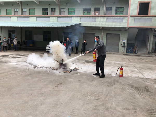 轩业连接器消防演习